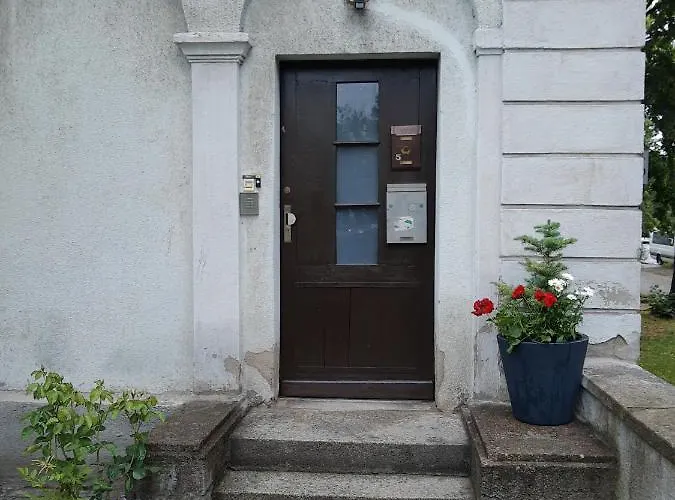 Przy Dworcu Pkp Apartmán